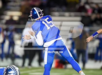 Thumbnail 1 in Ridgefield @ Southington (CIAC Class LL Quarterfinal) photogallery.