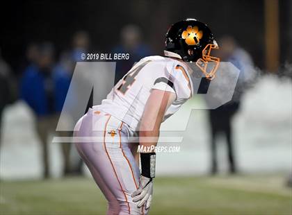 Thumbnail 3 in Ridgefield @ Southington (CIAC Class LL Quarterfinal) photogallery.