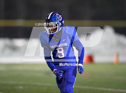 Thumbnail 3 in Ridgefield @ Southington (CIAC Class LL Quarterfinal) photogallery.