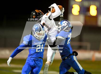 Thumbnail 1 in Ridgefield @ Southington (CIAC Class LL Quarterfinal) photogallery.