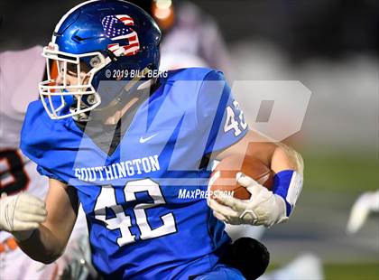 Thumbnail 2 in Ridgefield @ Southington (CIAC Class LL Quarterfinal) photogallery.