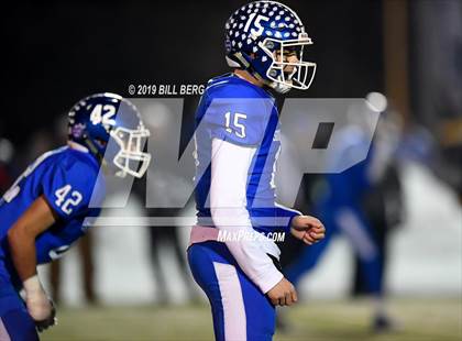 Thumbnail 3 in Ridgefield @ Southington (CIAC Class LL Quarterfinal) photogallery.