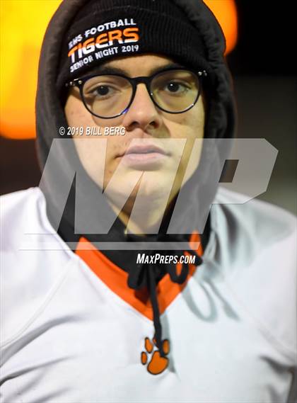 Thumbnail 2 in Ridgefield @ Southington (CIAC Class LL Quarterfinal) photogallery.