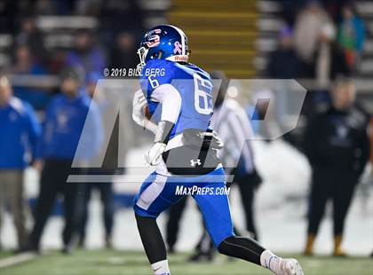 Thumbnail 2 in Ridgefield @ Southington (CIAC Class LL Quarterfinal) photogallery.