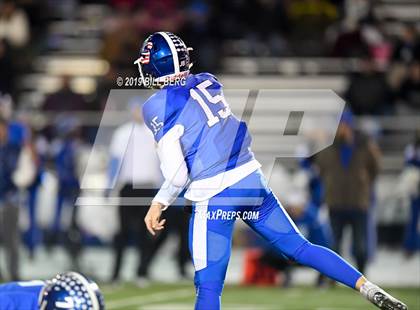 Thumbnail 2 in Ridgefield @ Southington (CIAC Class LL Quarterfinal) photogallery.