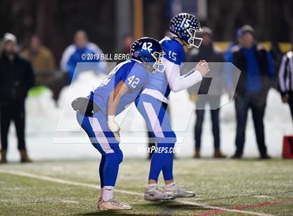 Thumbnail 3 in Ridgefield @ Southington (CIAC Class LL Quarterfinal) photogallery.