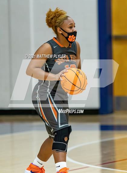 Thumbnail 1 in South View @ Terry Sanford photogallery.