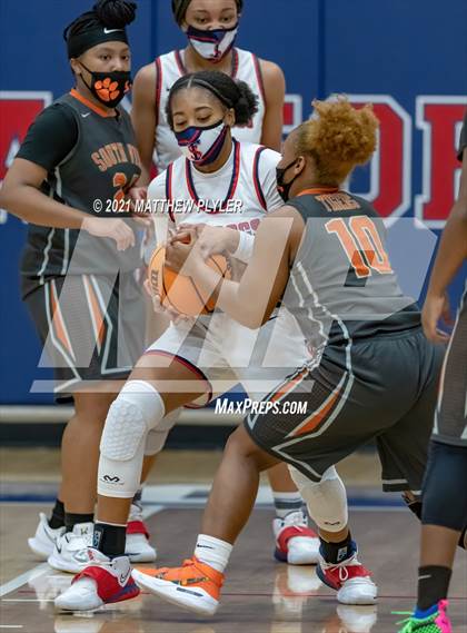 Thumbnail 2 in South View @ Terry Sanford photogallery.