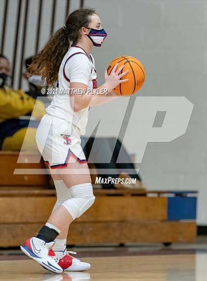 Thumbnail 3 in South View @ Terry Sanford photogallery.