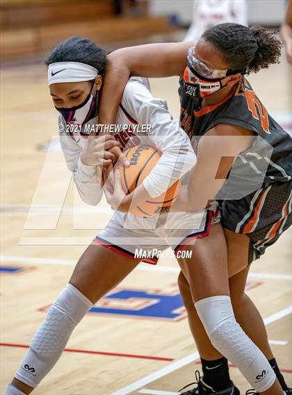 Thumbnail 1 in South View @ Terry Sanford photogallery.
