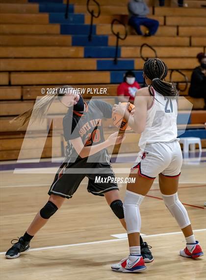 Thumbnail 3 in South View @ Terry Sanford photogallery.