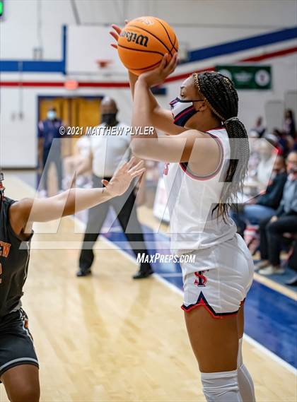 Thumbnail 3 in South View @ Terry Sanford photogallery.