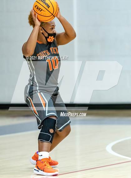 Thumbnail 2 in South View @ Terry Sanford photogallery.