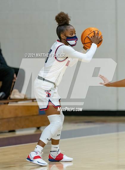 Thumbnail 3 in South View @ Terry Sanford photogallery.