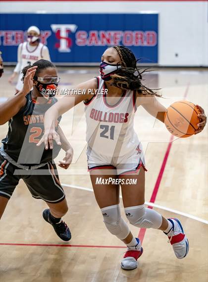 Thumbnail 1 in South View @ Terry Sanford photogallery.