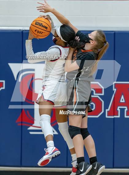 Thumbnail 3 in South View @ Terry Sanford photogallery.