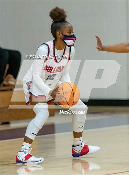 Thumbnail 3 in South View @ Terry Sanford photogallery.