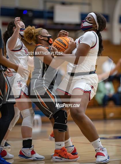 Thumbnail 1 in South View @ Terry Sanford photogallery.
