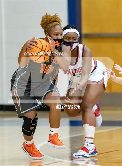 Thumbnail 2 in South View @ Terry Sanford photogallery.