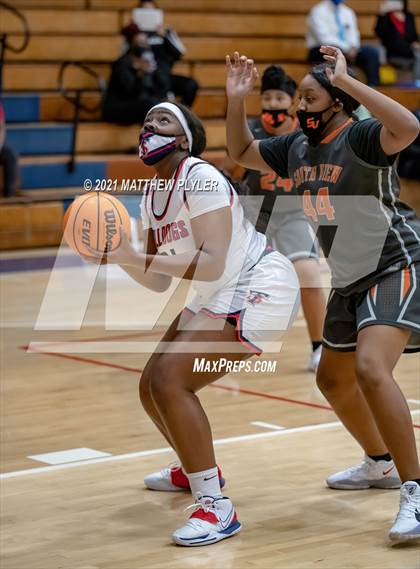Thumbnail 3 in South View @ Terry Sanford photogallery.