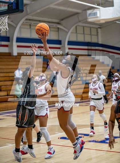 Thumbnail 3 in South View @ Terry Sanford photogallery.