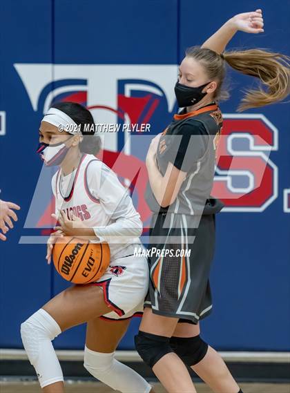 Thumbnail 2 in South View @ Terry Sanford photogallery.
