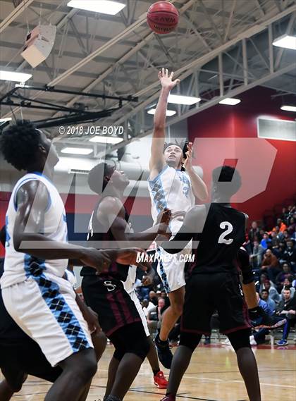 Thumbnail 1 in Lee @ Sparkman photogallery.