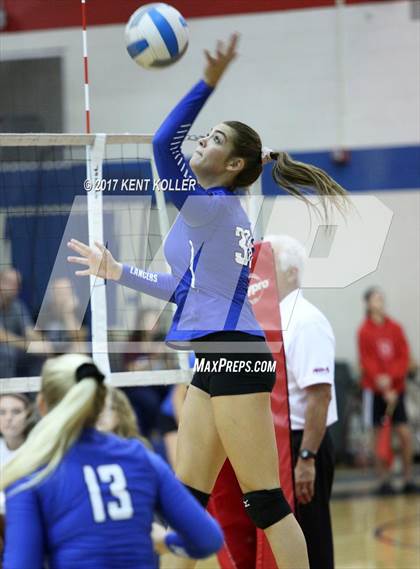 Thumbnail 1 in Utica vs L'Anse Creuse photogallery.
