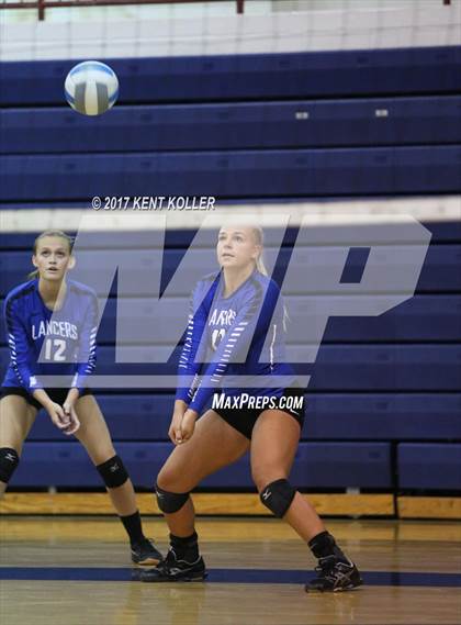 Thumbnail 3 in Utica vs L'Anse Creuse photogallery.