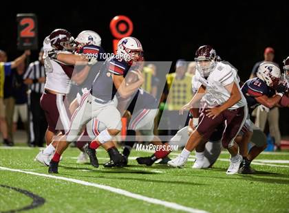 Thumbnail 3 in Jefferson County vs. Dobyns-Bennett photogallery.