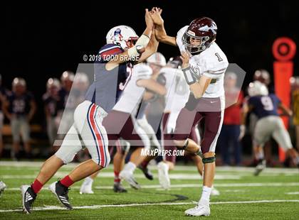 Thumbnail 2 in Jefferson County vs. Dobyns-Bennett photogallery.
