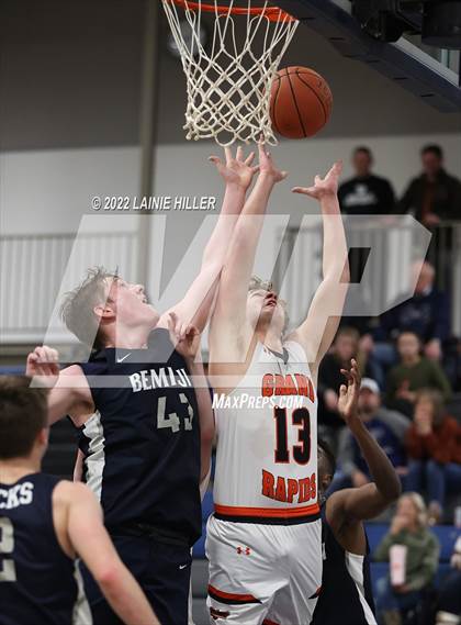 Thumbnail 2 in Grand Rapids vs. Bemidji photogallery.