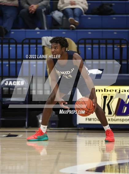 Thumbnail 2 in Grand Rapids vs. Bemidji photogallery.