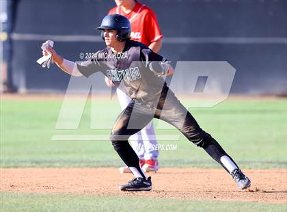 Thumbnail 3 in Corona vs. Santiago photogallery.