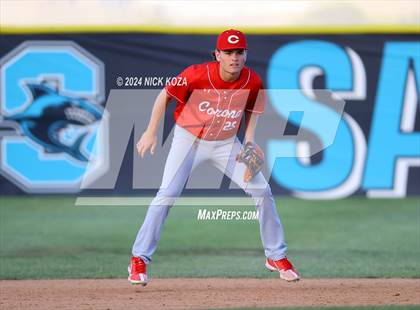 Thumbnail 3 in Corona vs. Santiago photogallery.