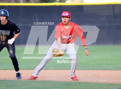 Thumbnail 2 in Corona vs. Santiago photogallery.