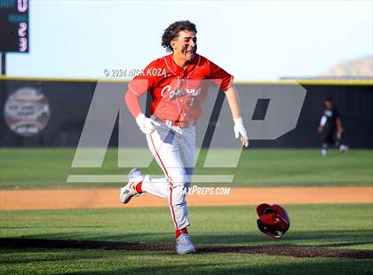 Thumbnail 3 in Corona vs. Santiago photogallery.