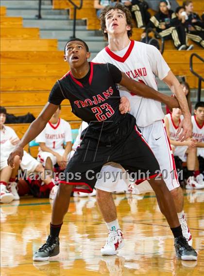 Thumbnail 2 in South Houston vs Sharyland (McDonald's Texas Invitational) photogallery.