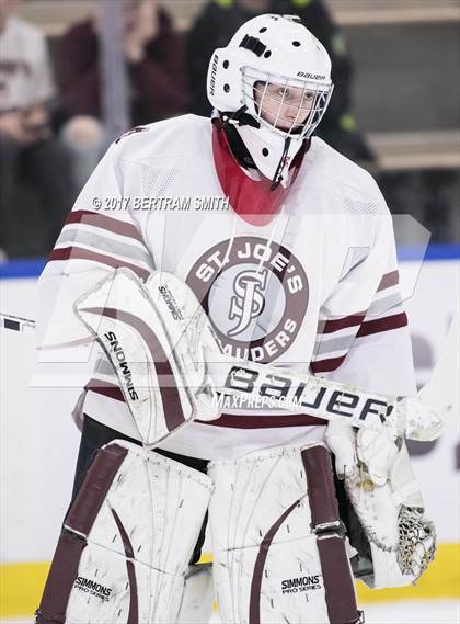 Thumbnail 2 in St. Anthony's vs St Joseph's Collegiate Institute (NYSCHSAA Division A Final) photogallery.