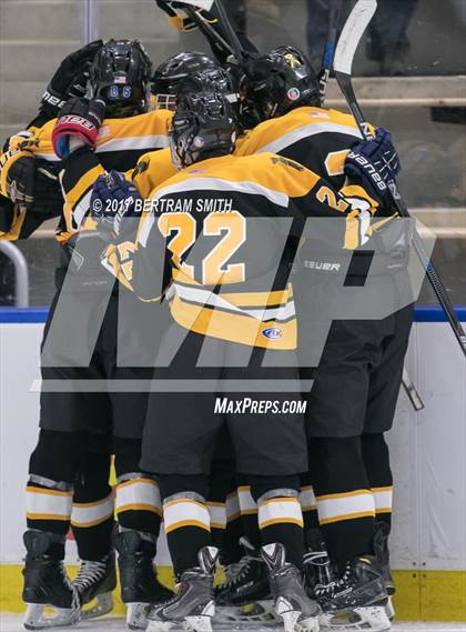 Thumbnail 3 in St. Anthony's vs St Joseph's Collegiate Institute (NYSCHSAA Division A Final) photogallery.