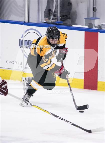 Thumbnail 2 in St. Anthony's vs St Joseph's Collegiate Institute (NYSCHSAA Division A Final) photogallery.