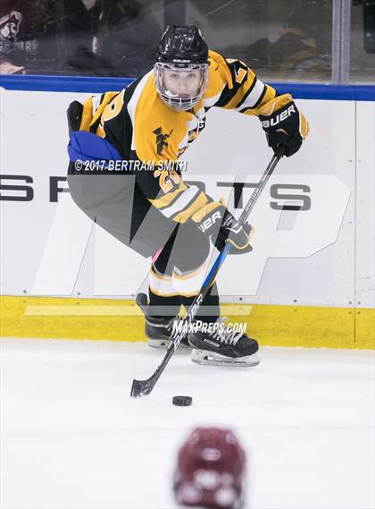 Thumbnail 3 in St. Anthony's vs St Joseph's Collegiate Institute (NYSCHSAA Division A Final) photogallery.