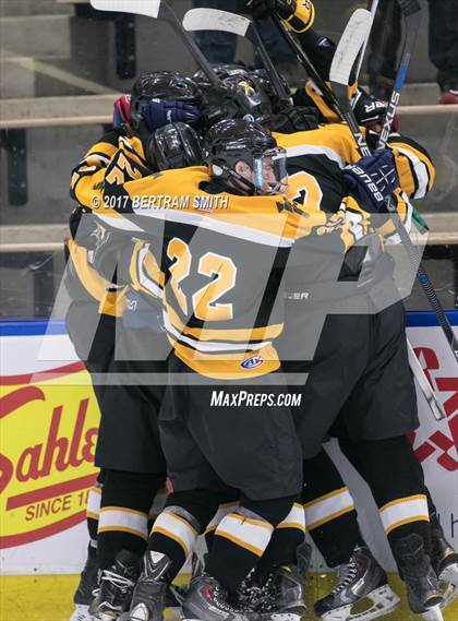 Thumbnail 2 in St. Anthony's vs St Joseph's Collegiate Institute (NYSCHSAA Division A Final) photogallery.