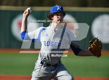 Thumbnail 2 in Rogers @ Fayetteville photogallery.