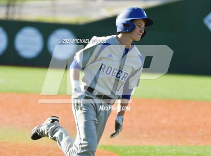 Thumbnail 3 in Rogers @ Fayetteville photogallery.