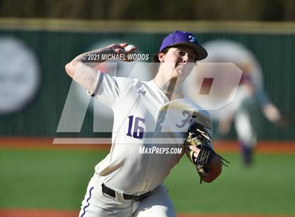 Thumbnail 3 in Rogers @ Fayetteville photogallery.