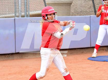 Thumbnail 3 in Savanna vs Bishop Gorman photogallery.