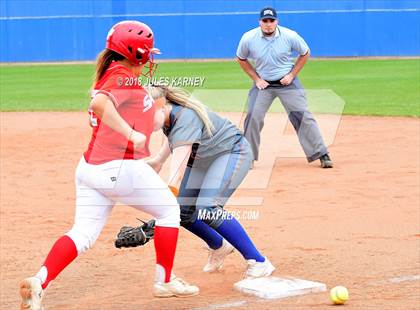 Thumbnail 1 in Savanna vs Bishop Gorman photogallery.