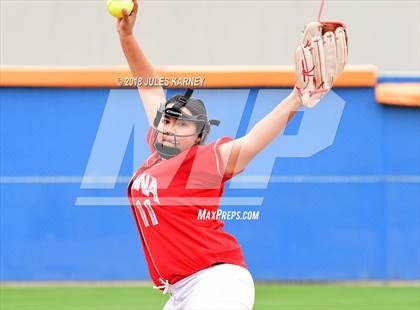 Thumbnail 1 in Savanna vs Bishop Gorman photogallery.