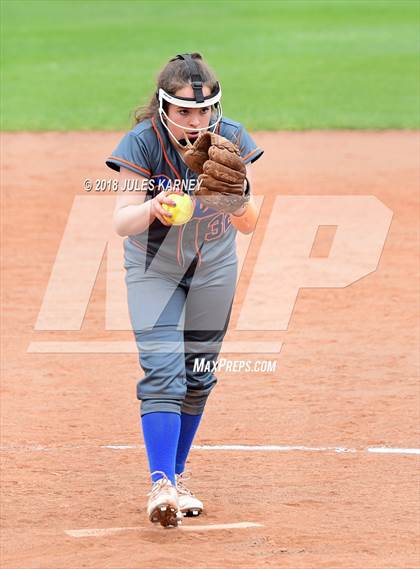 Thumbnail 1 in Savanna vs Bishop Gorman photogallery.